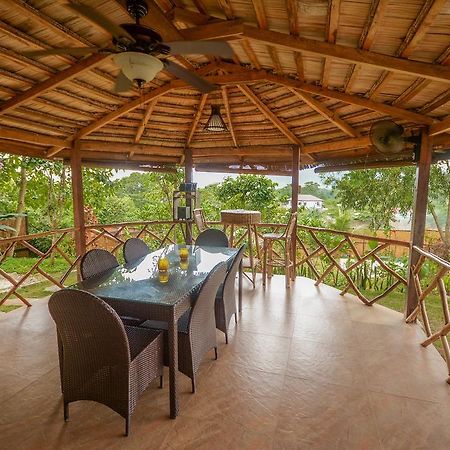Hilltop Pool And Villa Puerto Princesa Екстериор снимка