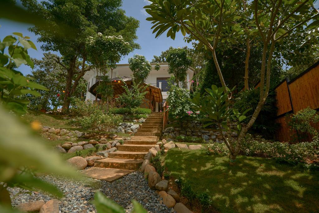 Hilltop Pool And Villa Puerto Princesa Екстериор снимка