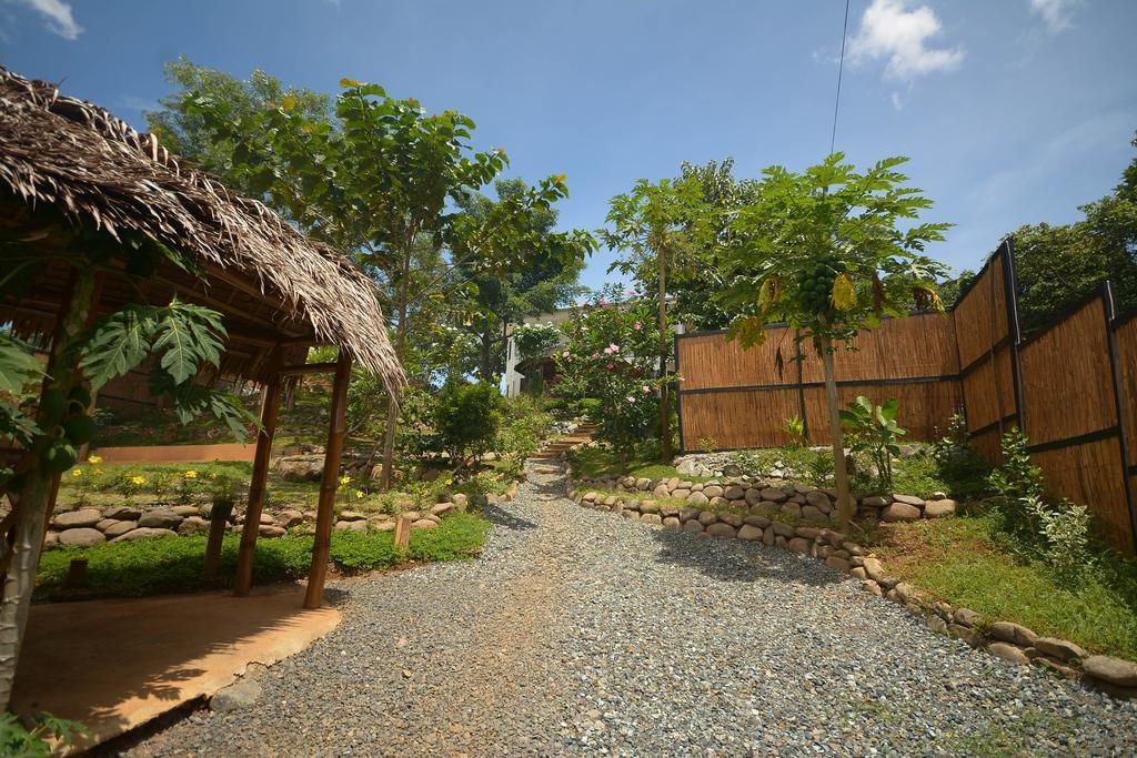 Hilltop Pool And Villa Puerto Princesa Екстериор снимка