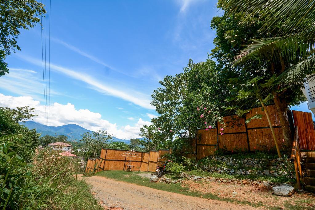 Hilltop Pool And Villa Puerto Princesa Екстериор снимка