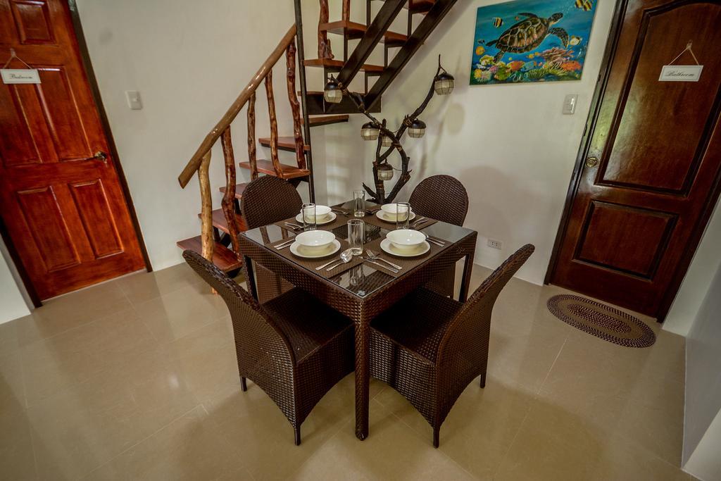 Hilltop Pool And Villa Puerto Princesa Екстериор снимка
